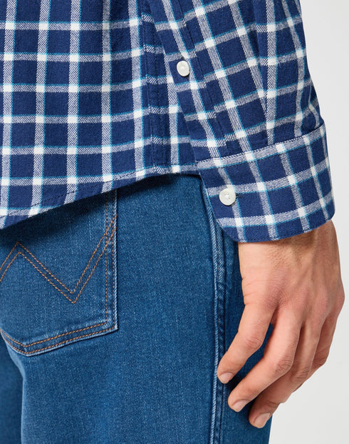 Wrangler Men's 1 Pocket Flannel Shirt In Black Iris